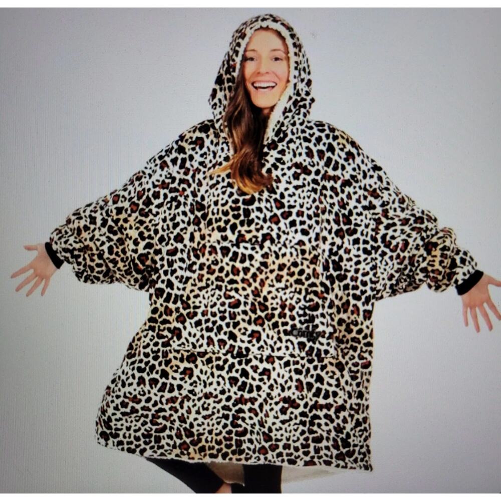 The Comfy Hoodie Women One Size Black Wearable Leopard Print Blanket Oversized